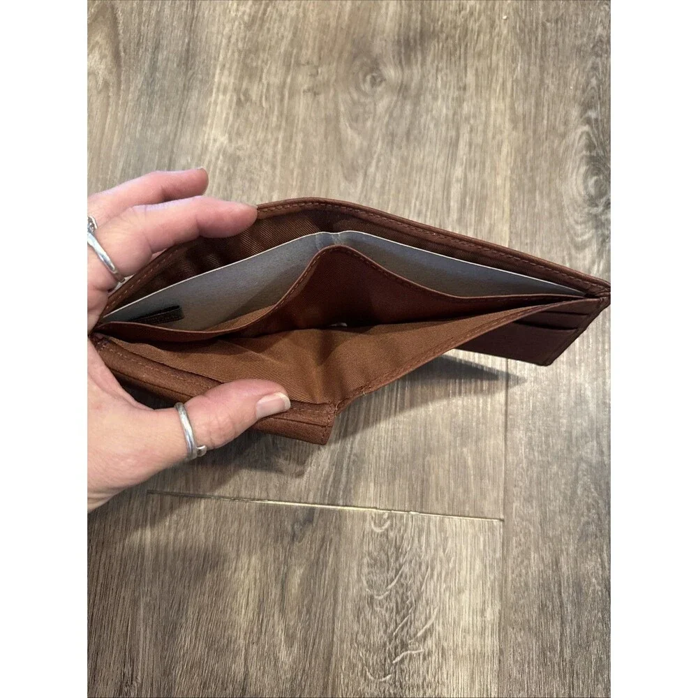 Hand Tooled Bifold Leather Wallet with Embossed Bear - NEW